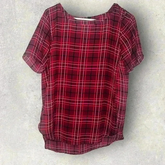 Banana Republic Tops - Banana republic top size small